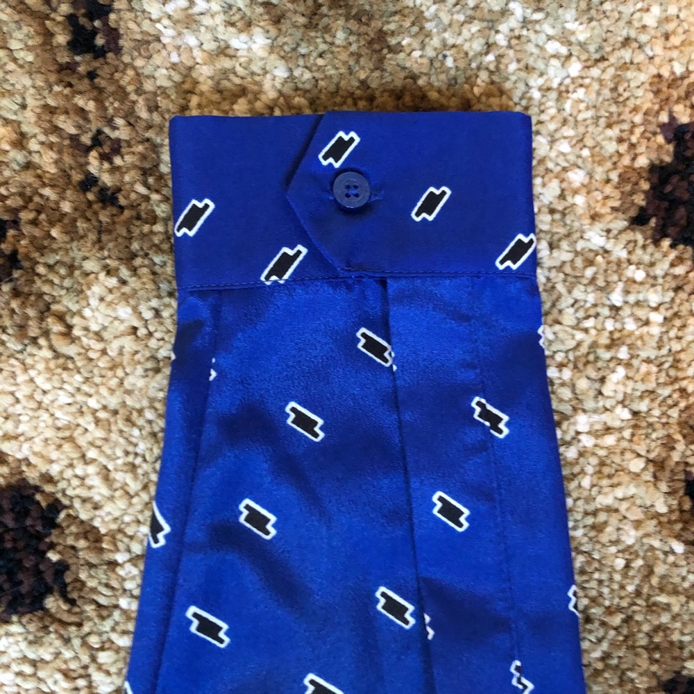 Armani Exchange tunic button down - Picture 4 of 6